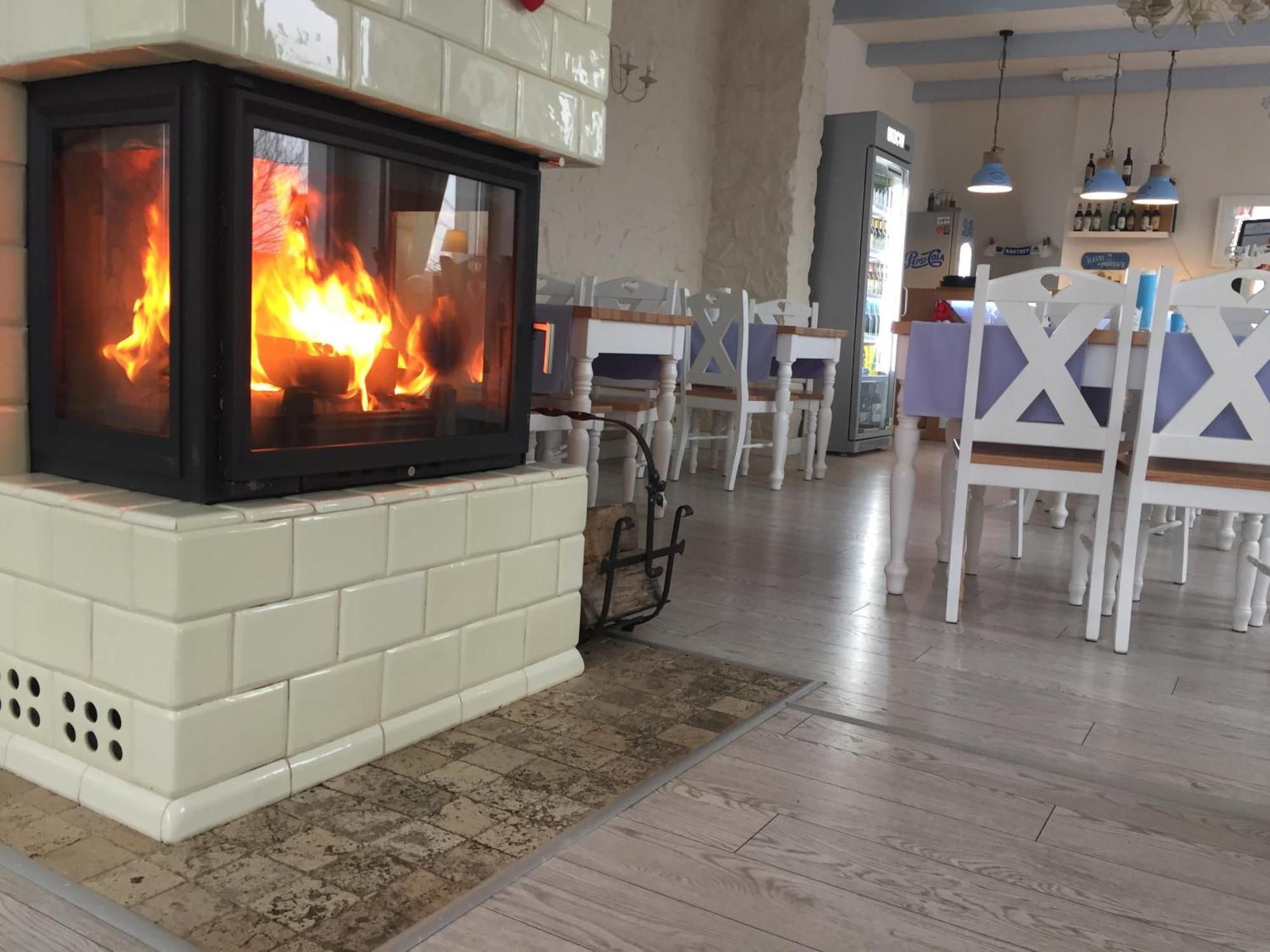 Modra Sobotka Hotell Reboszewo Exteriör bild